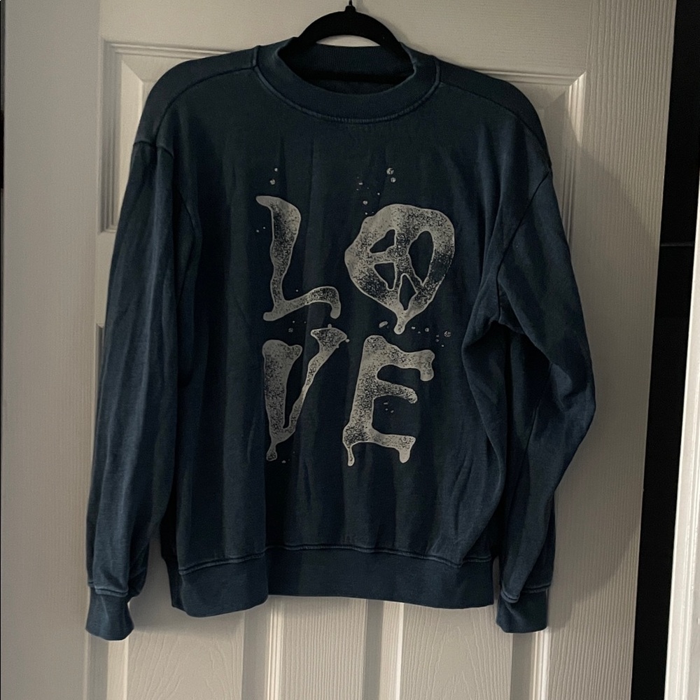 Women's Love Graphic Sweater - Dark Blue